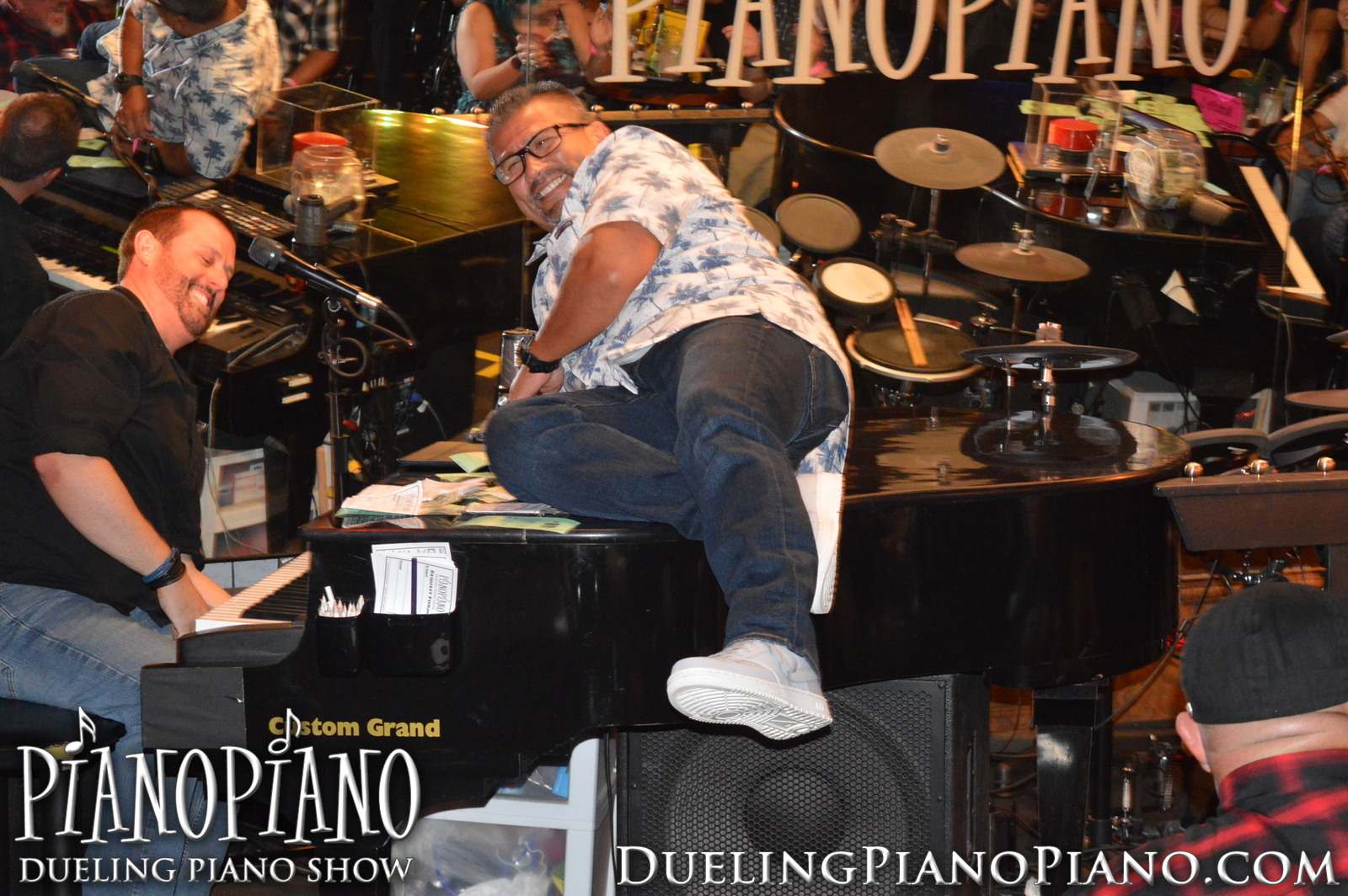 Guest participating during a PianoPiano show in Claremont